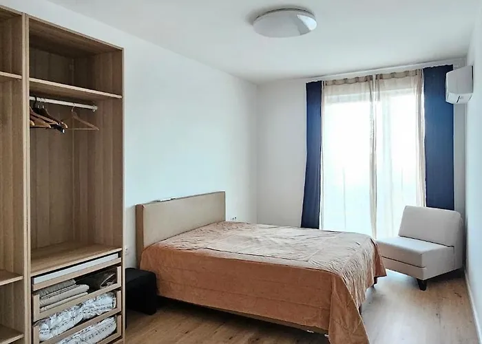 Cozy Urban Heaven With Dedicated Parking Spot 公寓 *