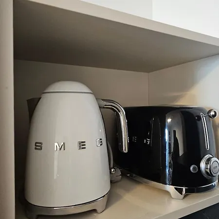 Cozy Urban Heaven With Dedicated Parking Spot *