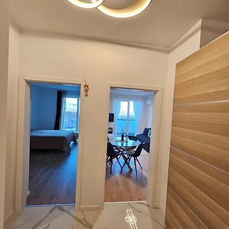 Apartament Cozy Urban Heaven With Dedicated Parking Spot *