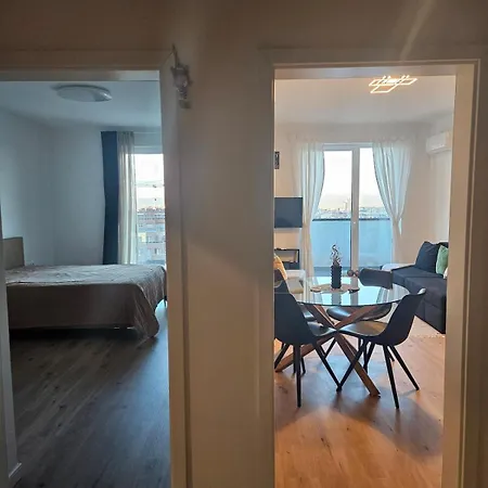 Apartmán Cozy Urban Heaven With Dedicated Parking Spot