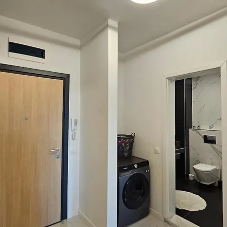 Apartament Cozy Urban Heaven With Dedicated Parking Spot *