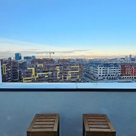 Cozy Urban Heaven With Dedicated Parking Spot *