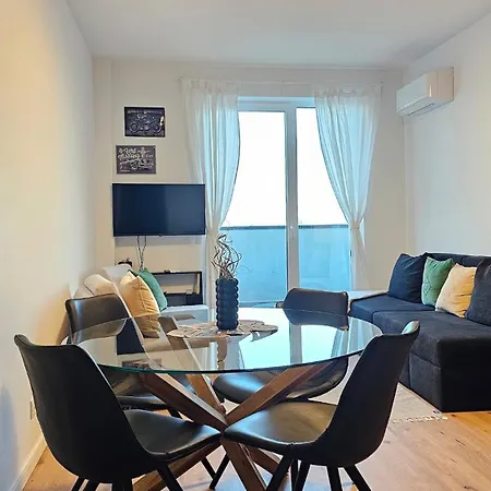 Apartamento Cozy Urban Heaven With Dedicated Parking Spot Sofía